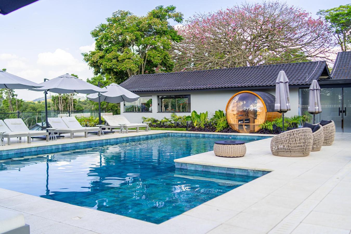 Noer Hotel & Spa São Roque エクステリア 写真